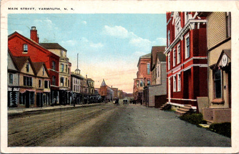 Canada - YARMOUTH, NB - Main St postcard - B11030