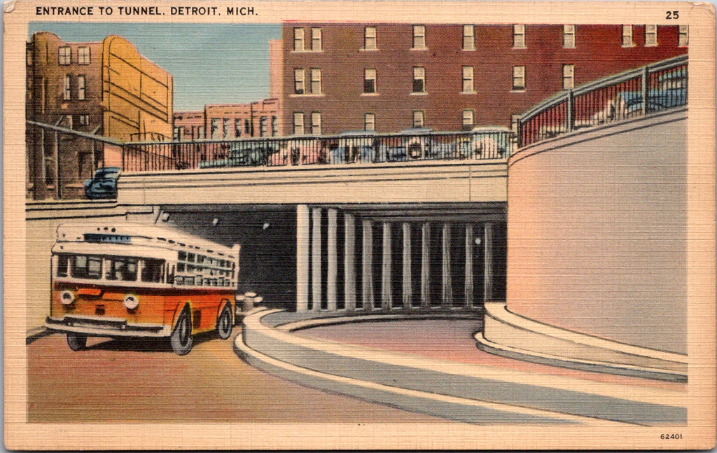 MI, Detroit - Entrance to tunnel, old bus - 1939 postcard - D07171