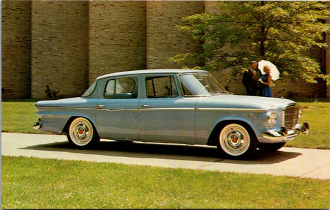 Car Postcard - LARK CRUISER (1962) automobile - F23185