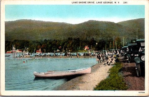 NY, LAKE GEORGE - Lake Shore drive (cars,beach, people) postcard - SL2706