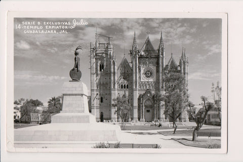 Foreign postcard - GUADALAJARA, JAL, Mexico - Templo Expiatorio RPPC - SL3075