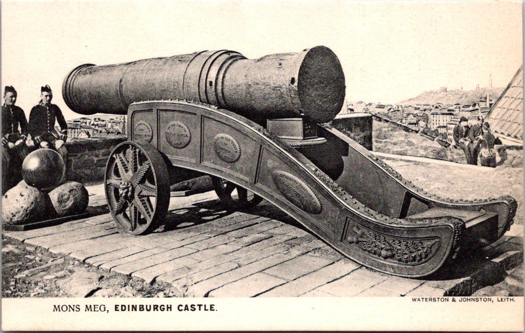 Military - CANON huge, canon ball, ornate cart, men close up - W00268