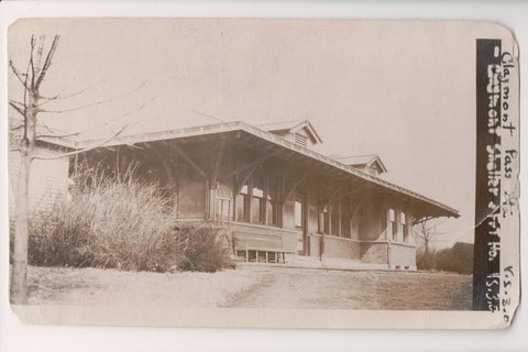 DE, CLAYMONT - Train station or Railroad depot PHOTO closeup - WV0030