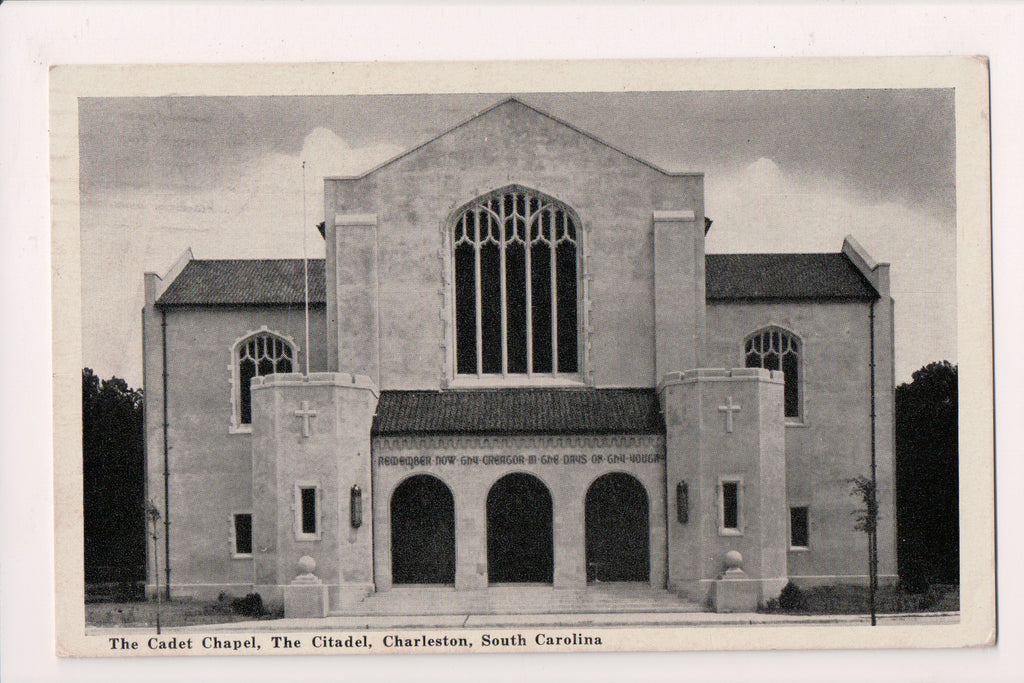 SC, CHARLESTON - Cadet Chapel, The Citadel - 1944 postcard - K04103