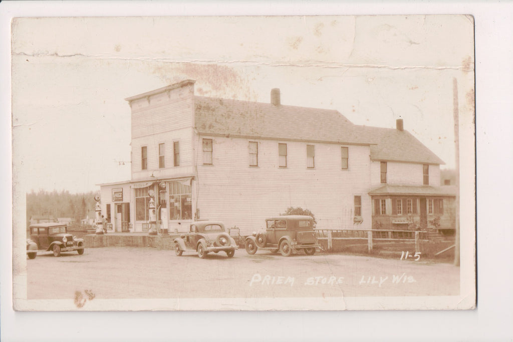 WI, LILY - Priem Store, old vehicles, gas pumps, coca cola sign (original SOLD) MB0920