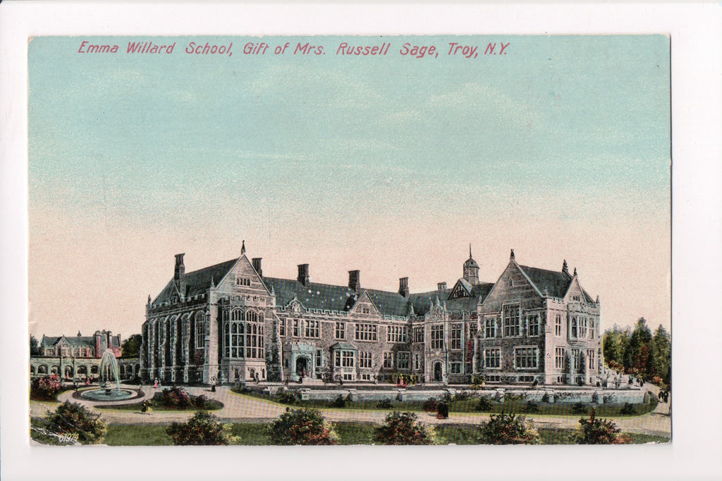 NY, TROY - Emma Willard School, gift of Mrs Russell Sage - D17391