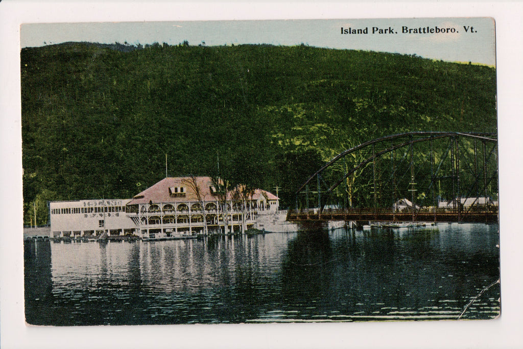 VT, BRATTLEBORO - Island Park - building, steel bridge - 1913 postcard - R00202