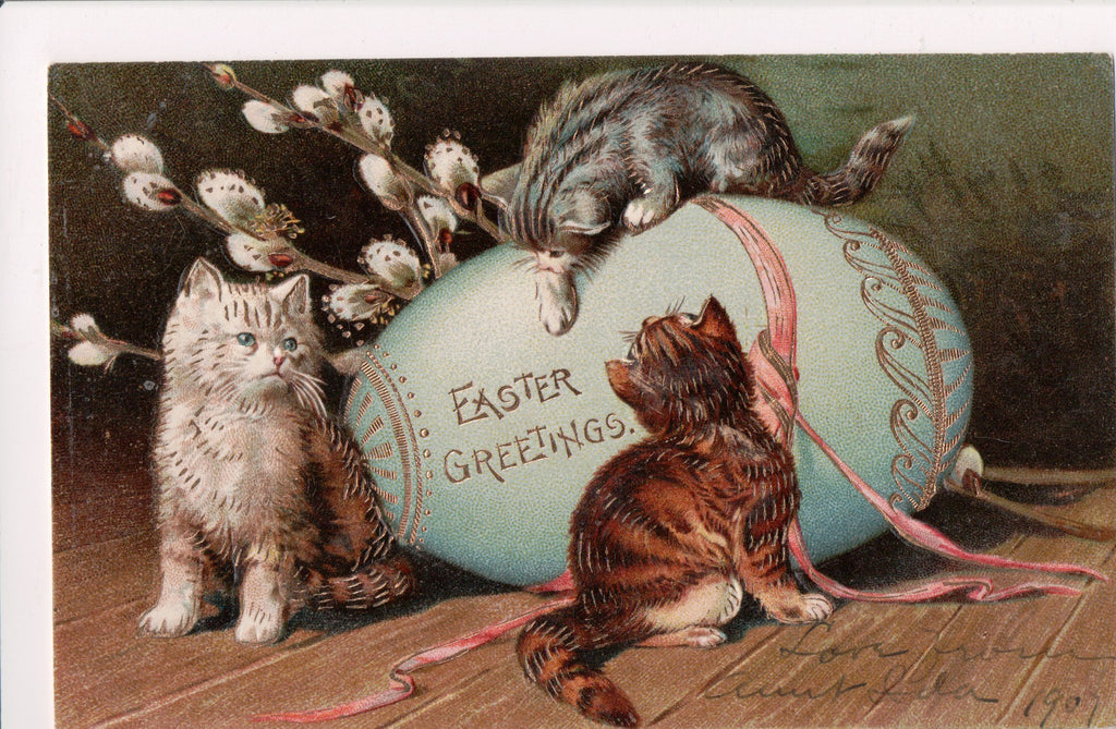 Easter postcard - 3 kittens on and around large egg - S01768