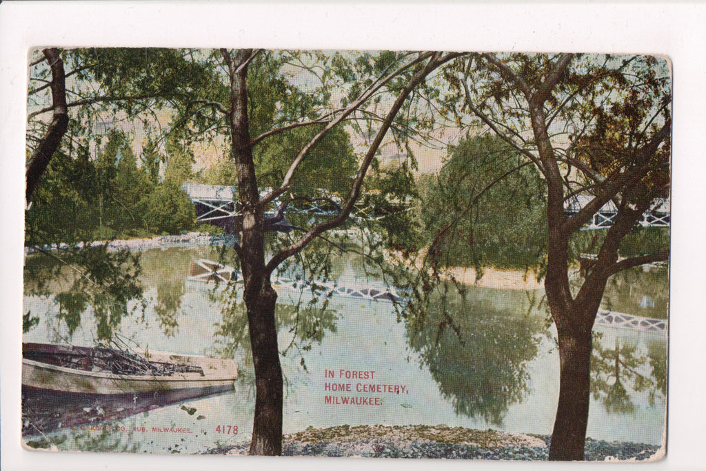 WI, Milwaukee - Forest Home Cemetery view postcard - J03321