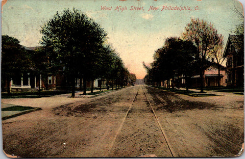 OH, New Philadelphia - West High St, tracks, houses @1910 - K03068